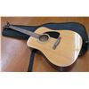 Image 1 : Fender 6 String Acoustic Guitar & Gig Bag