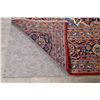 Image 10 : A WOOL HAND KNOTTED FLORAL ORIENTAL AREA RUG.