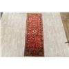 Image 2 : A WOOL HAND KNOTTED ABADEH ORIENTAL RUG RUNNER.