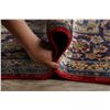 Image 12 : A WOOL HAND KNOTTED FLORAL ORIENTAL AREA RUG.