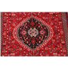 Image 4 : A WOOL HAND KNOTTED ABADEH ORIENTAL AREA RUG.