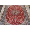 Image 4 : A WOOL HAND KNOTTED FLORAL ORIENTAL AREA RUG.