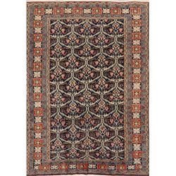 A WOOL HAND KNOTTED ARDEBIL ORIENTAL AREA RUG.