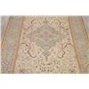 Image 7 : A WOOL HAND KNOTTED HERIZ AREA RUG.