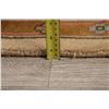 Image 9 : A WOOL HAND KNOTTED HERIZ AREA RUG.