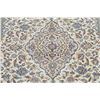 Image 11 : A WOOL HAND KNOTTED FLORAL ORIENTAL AREA RUG.