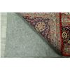 Image 10 : A WOOL HAND KNOTTED ORIENTAL AREA RUG.