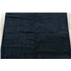 Image 3 : A WOOL HAND KNOTTED GABBEH RUG.