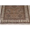 Image 4 : A WOOL HAND KNOTTED ORIENTAL AREA RUG.
