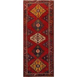 A WOOL HAND KNOTTED HERIZ ORIENTAL RUG RUNNER.