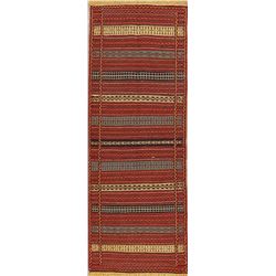A WOVEN HAND KNOTTED ORIENTAL KILIM RUNNER.