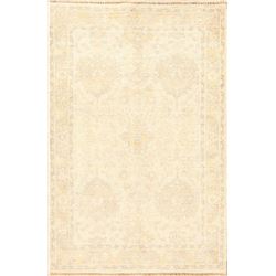 A WOOL HAND KNOTTED TURKISH AREA RUG.
