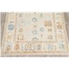 Image 5 : A WOOL HAND KNOTTED OUSHAK ORIENTAL AREA RUG.