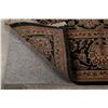 Image 10 : A WOOL HAND KNOTTED FLORAL ORIENTAL AREA RUG.