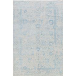 A WOOL HAND KNOTTED FLORAL ORIENTAL AREA RUG.