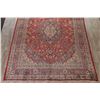 Image 5 : A WOOL HAND KNOTTED FLORAL ORIENTAL AREA RUG.
