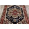 Image 3 : A WOOL HAND KNOTTED SERAPI ORIENTAL AREA RUG.