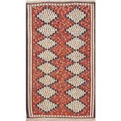 A WOVEN HAND KNOTTED SENNEH ORIENTAL KILIM.