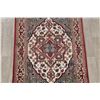 Image 3 : A WOOL HAND KNOTTED HERIZ ORIENTAL AREA RUG.