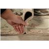 Image 12 : A WOOL HAND KNOTTED FLORAL ORIENTAL AREA RUG.