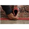 Image 12 : A WOOL HAND KNOTTED FLORAL ORIENTAL AREA RUG.