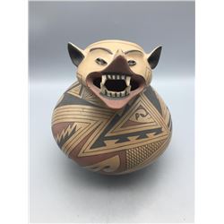 Mata Ortiz Wolf Effigy Pot