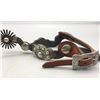 Image 11 : Double Mounted Hand Engraved L and M Spurs