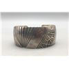 Image 2 : Unique Pattern Sterling Silver Bracelet