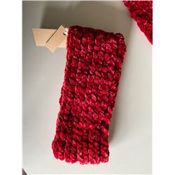 Scarlet 3-piece handmade set