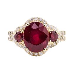 5.01 ctw Ruby and Diamond Ring - 14KT Yellow Gold