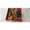 Image 3 : TRAY OF HAND TOOLS