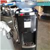 Image 2 : Whirpool hot and cold water dispenser