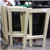 Image 2 : 4 WOOD SIGN BOARDS