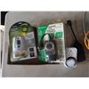 Image 2 : TRAY OF GARDEN TIMERS AND ELECTRICAL CONDUIT AND CORDS