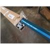 Image 2 : 4 LED T8 TUBE LIGHTS APPROX 94 INCHES LONG