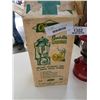 Image 2 : COLEMAN SPORT LITE LANTERN IN BOX