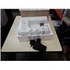 Image 2 : JANOME SEWING MACHINE IN BOX