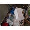 Image 2 : 2 BOXES OF DISHES