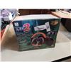 Image 2 : MC 2 RACING WHEEL NEEDS REPAIR AND PEDALS