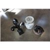 Image 2 : EASTERN PEDESTAL STOOL AND PIER 1 VASE, FLEUR DE LIS