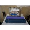 Image 1 : MAINSTAYS SOUBLE QUEEN COMFORTER AND YOGA MATS