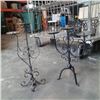 Image 2 : 3 decorative metal candle stands