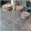 Image 1 : 3 decorative cast iron stands
