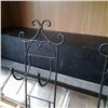 Image 4 : 3 decorative metal wine bottle holders