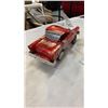 Image 3 : 2 TIN CAN HAND CRAFTED CAR AND GUITAR
