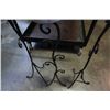 Image 3 : 3 black decorative metal candle stands