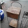 Image 3 : Decorative metal bathroom storage drawer and toilet paper holder