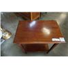 Image 2 : MODERN ENDTABLE