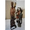 Image 1 : 4 WOODEN FIGURES