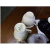 Image 8 : LOT OF 8 ANTIQUE CUP AND SAUCERS